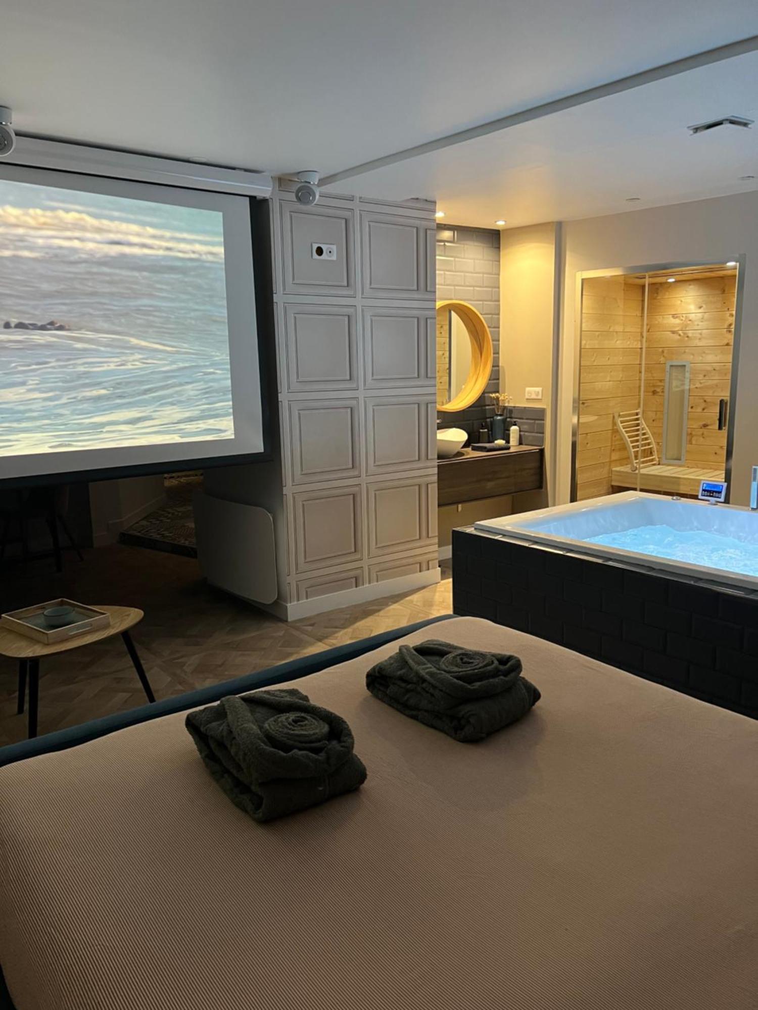 Appartement Avec Jacuzzi Sauna & Home Cinema - Nid D'アンジェ エクステリア 写真
