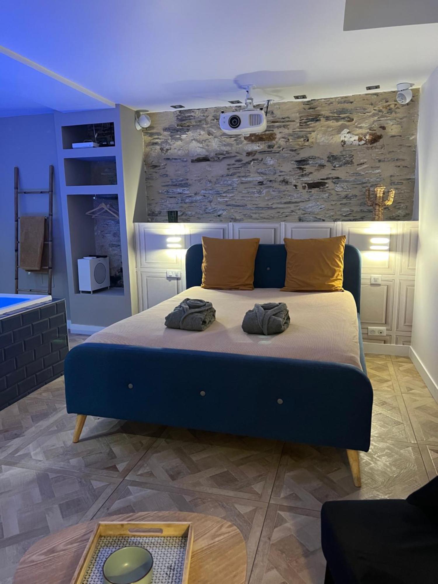 Appartement Avec Jacuzzi Sauna & Home Cinema - Nid D'アンジェ エクステリア 写真